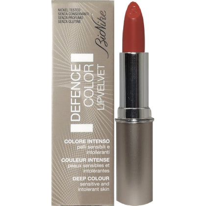 Defence Color Rossetto Lipvelvet 104